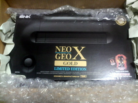 NEOGEO X の箱